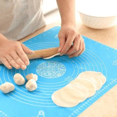 Premium Silicone Roti & Chapati Mat (40 x 50 cm) – Non-Stick, Heat-Resistant Baking and Rolling Surface for Dough & Pastry Prep